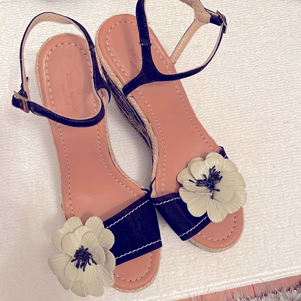 Kate Spade 9M, black with white seams and gray flowers.